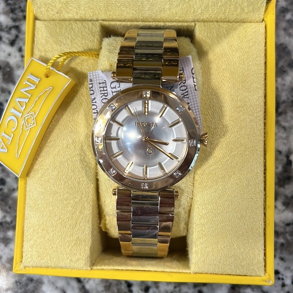 NWT Invicta Women’s Two Tone Watch - Picture 3 of 6
